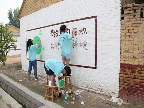 <a href='/2017/0724/c4524a192979/page.htm' target='_blank' title='艺力社会实践开展全国村土地利用规划宣讲会'>艺力社会实践开展全国村土地利用规划宣讲会</a>