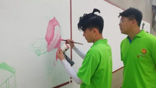 <a href='/2019/0826/c4524a334785/page.htm' target='_blank' title='“暖芽爱心”社会实践团队进入大袁庄村宣传中华传统美德“新二十四孝”'>“暖芽爱心”社会实践团队进入大袁庄村宣传中华传统美德“新二十...</a>