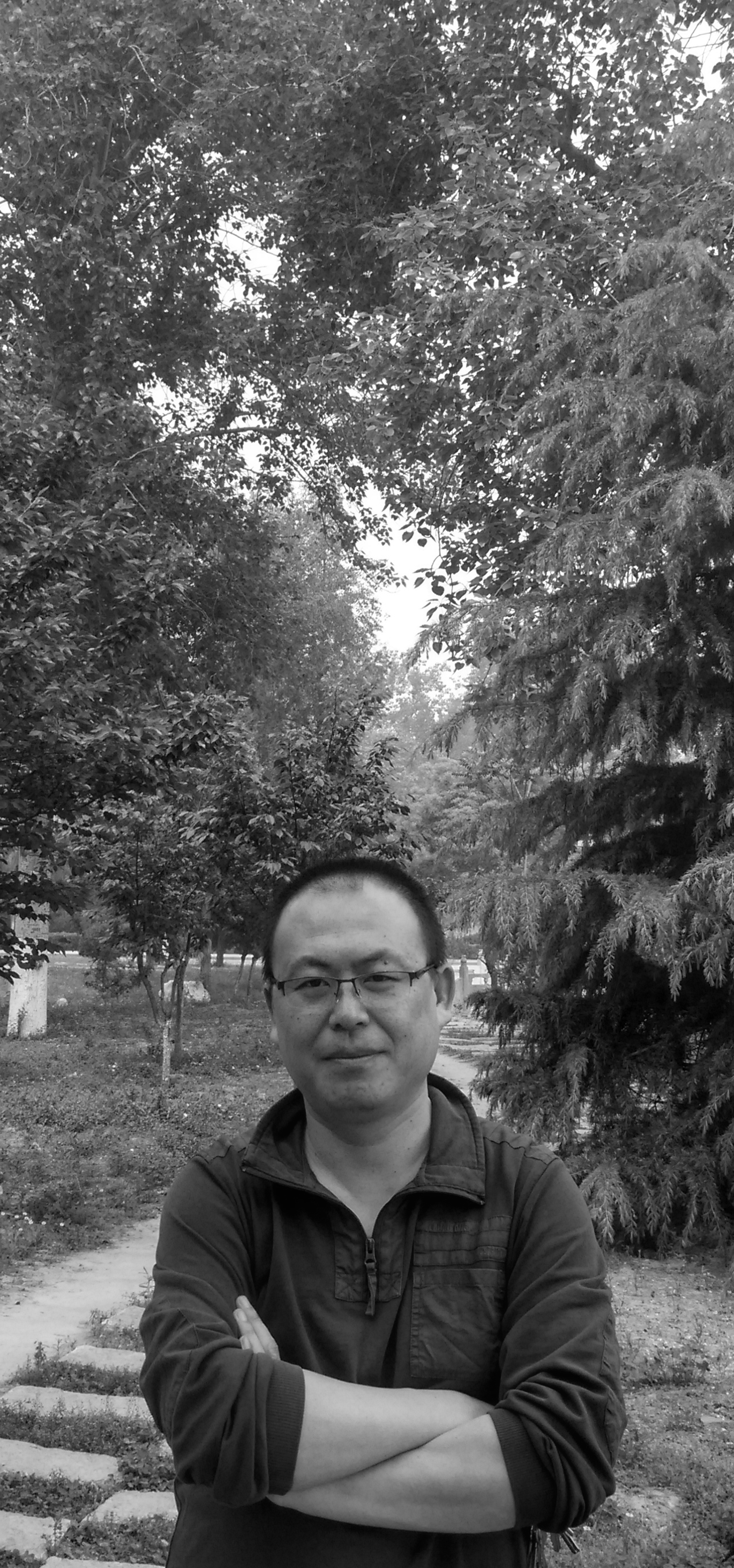 王亚林