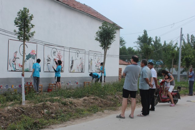 <a href='/2019/0823/c4524a334275/page.htm' target='_blank' title='山东理工大学“绘美逐梦”社会实践团队德州分队助力乡村美化工作顺利结束'>山东理工大学“绘美逐梦”社会实践团队德州分队助力乡村美化工作...</a>