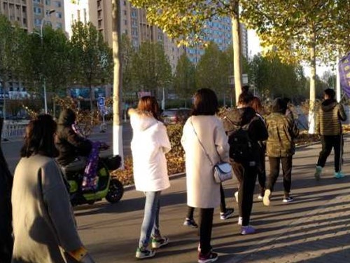<a href='/2018/0716/c4524a193032/page.htm' target='_blank' title='追寻红色印记，传承革命精神 ——我院研究生党支部、军事爱好者协会举行远足拉练、缅怀先烈活动'>追寻红色印记，传承革命精神 ——我院研究生党支部、军事爱好者协...</a>