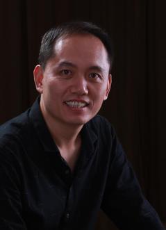 吕群星